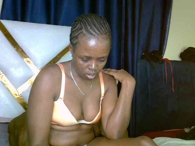 Caramel22 webcam