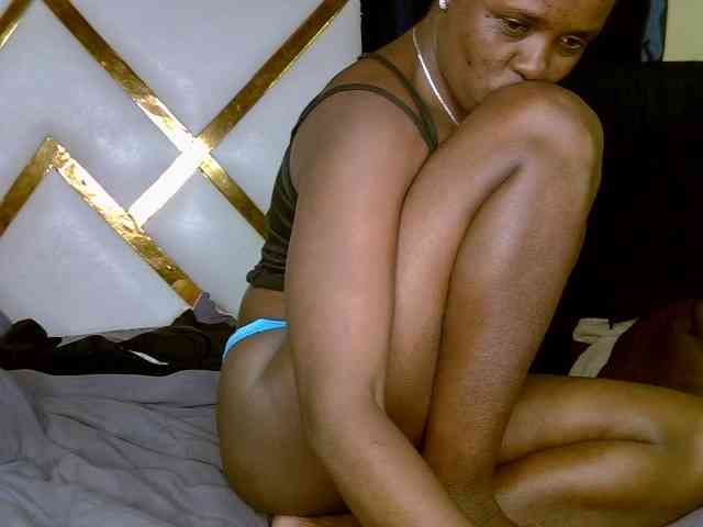 Caramel22 webcam