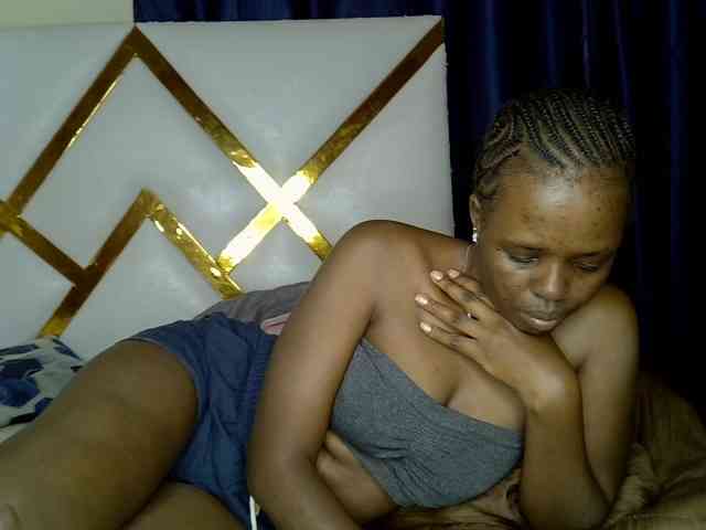 Caramel22 webcam