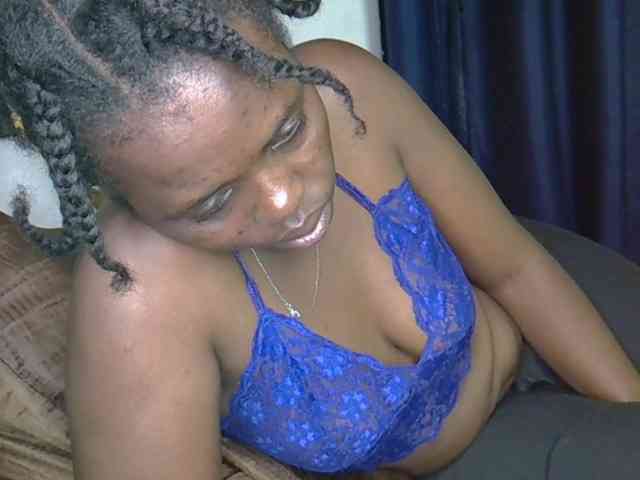Caramel22 webcam