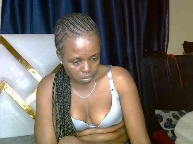 Caramel22 webcam