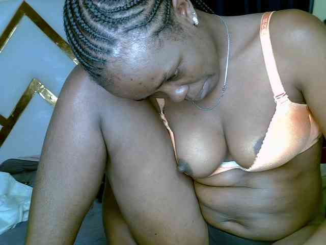 Caramel22 webcam