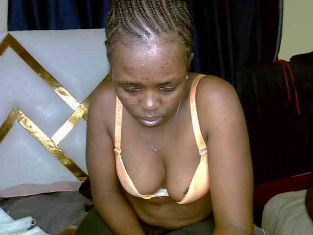 Caramel22 webcam