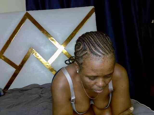 Caramel22 webcam