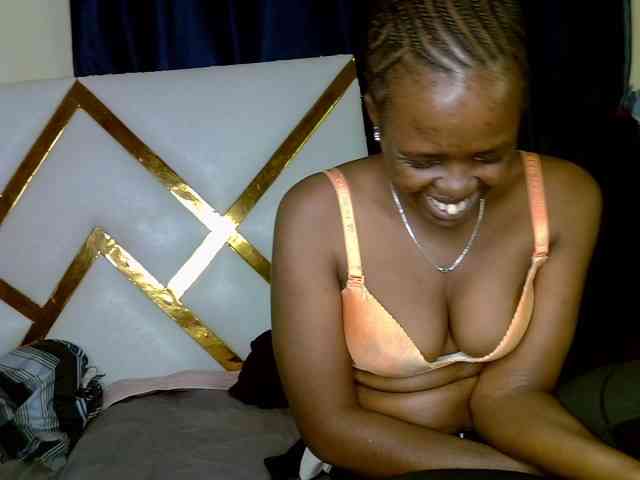 Caramel22 webcam
