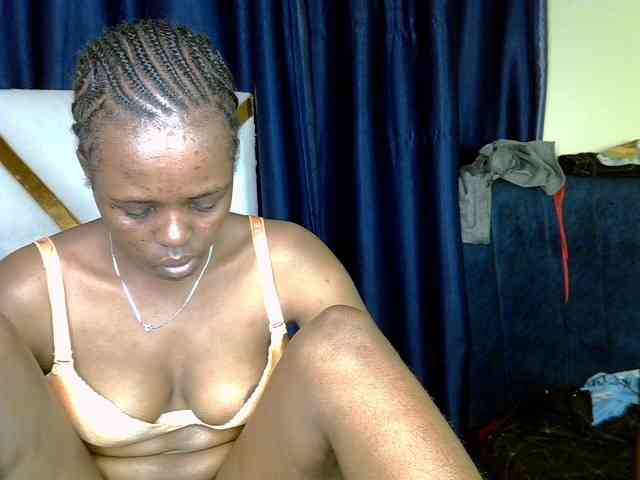 Caramel22 webcam