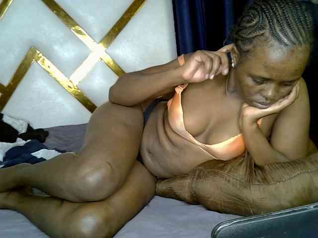 Caramel22 webcam