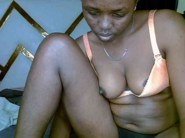 Caramel22 webcam