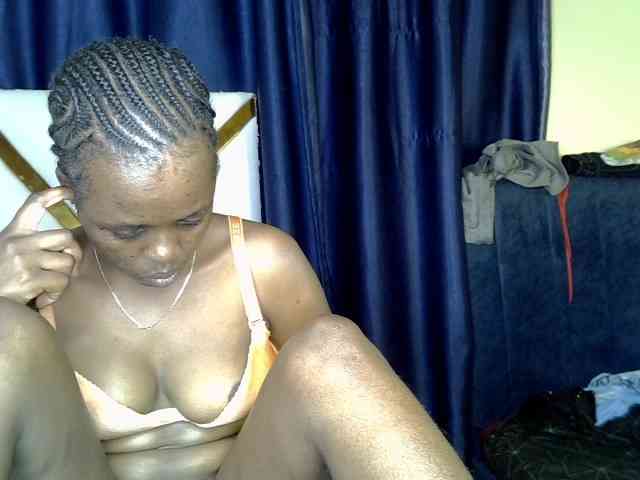 Caramel22 webcam