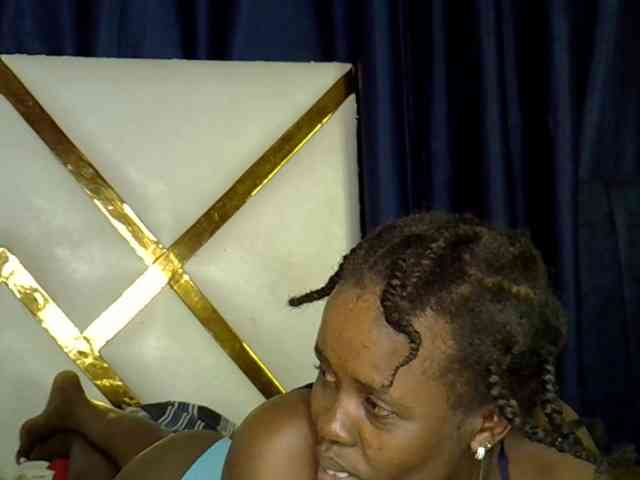 Caramel22 webcam