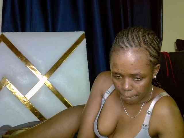 Caramel22 webcam