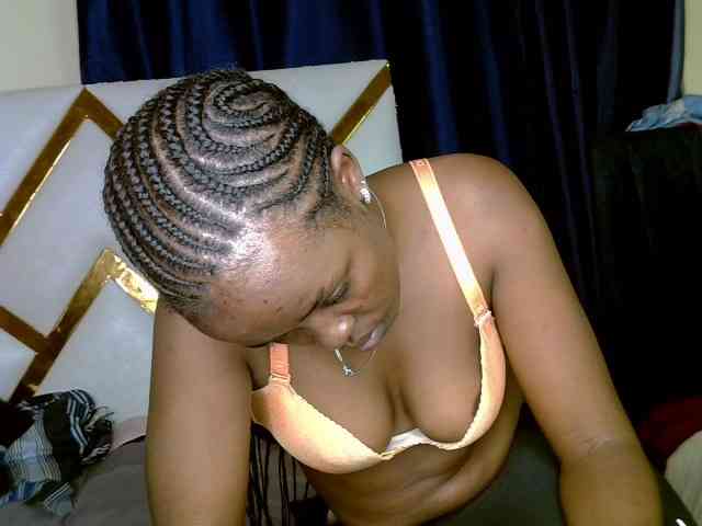 Caramel22 webcam