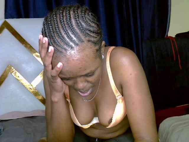 Caramel22 webcam