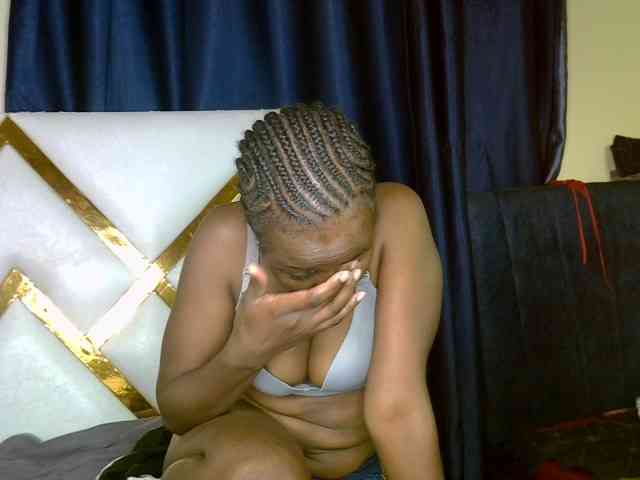 Caramel22 webcam