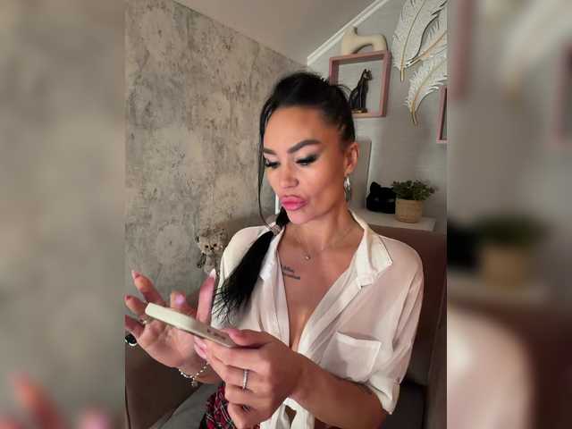 hairy pussy teen 18+