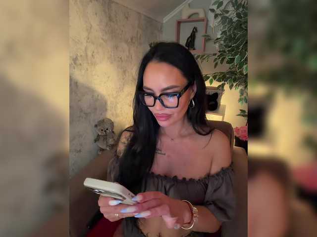 -BASTET-'s BongaCams show and profile