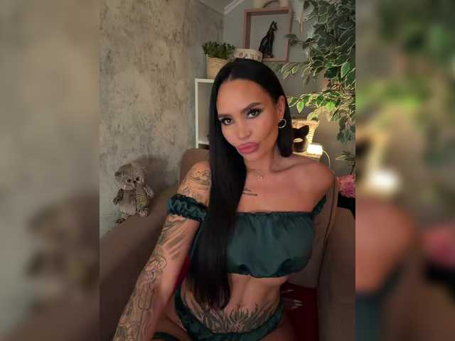 -BASTET-'s BongaCams show and profile