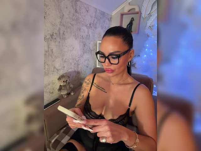 -BASTET-'s BongaCams show and profile