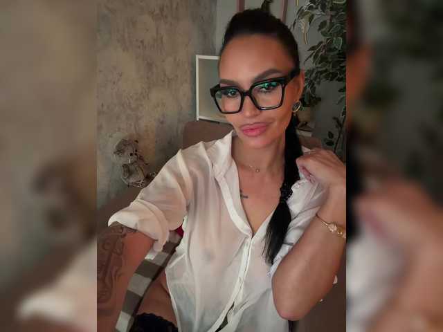 -BASTET-'s BongaCams show and profile