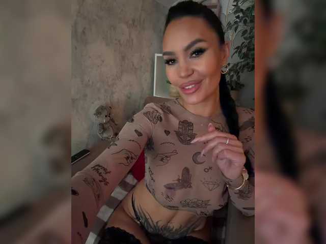 -BASTET-'s BongaCams show and profile