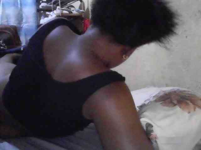 Sweet-coco001 webcam