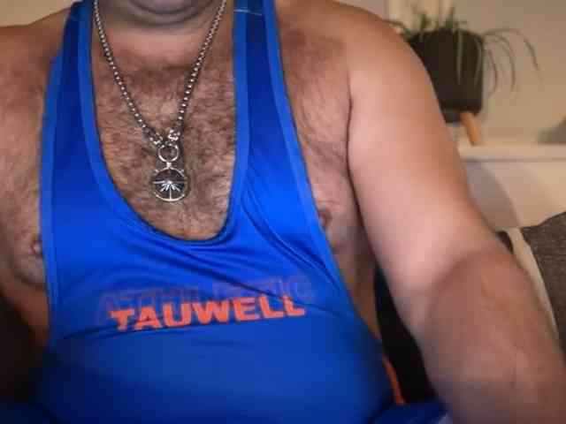 CloudyMuscleBeefy CloudyMuscleBeefy