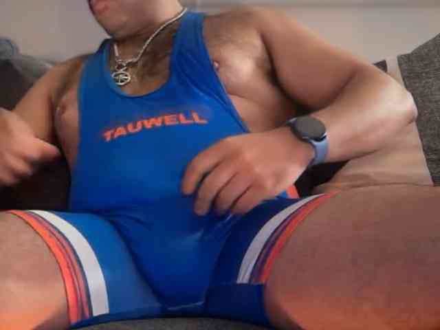 CloudyMuscleBeefy CloudyMuscleBeefy