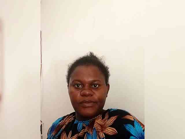 Slaytee Live Webcam on BongaCams