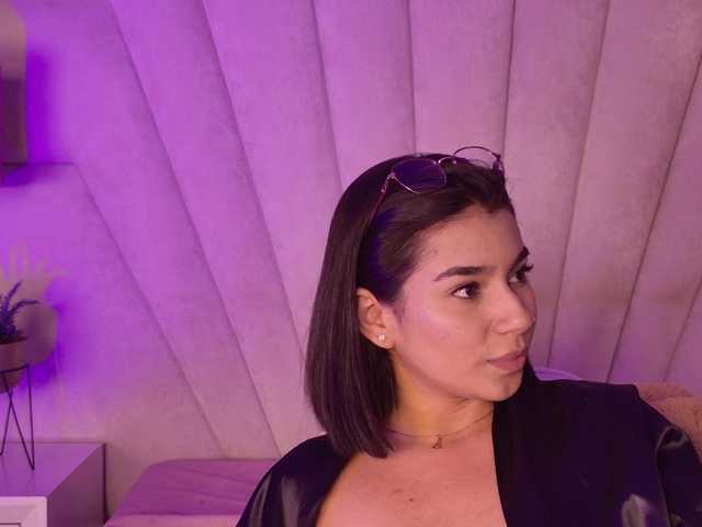 Alyssa-Ray's BongaCams show and profile