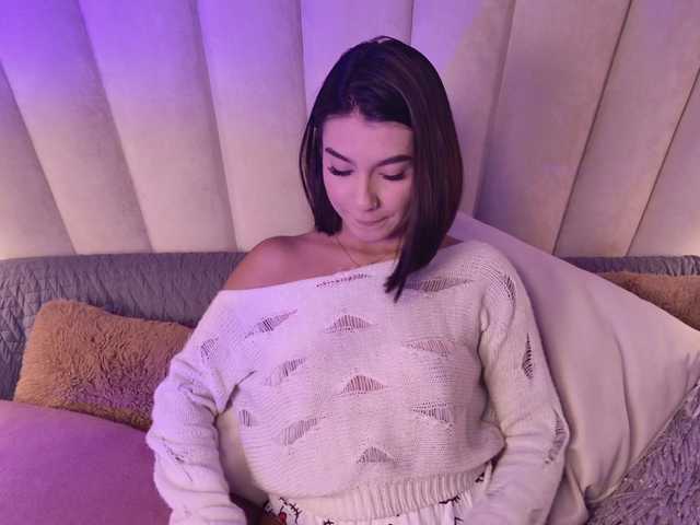 Alyssa-Ray's BongaCams show and profile