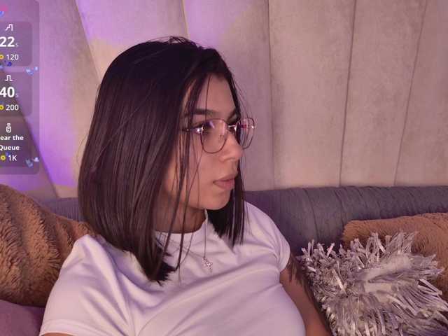 Alyssa-Ray's BongaCams show and profile