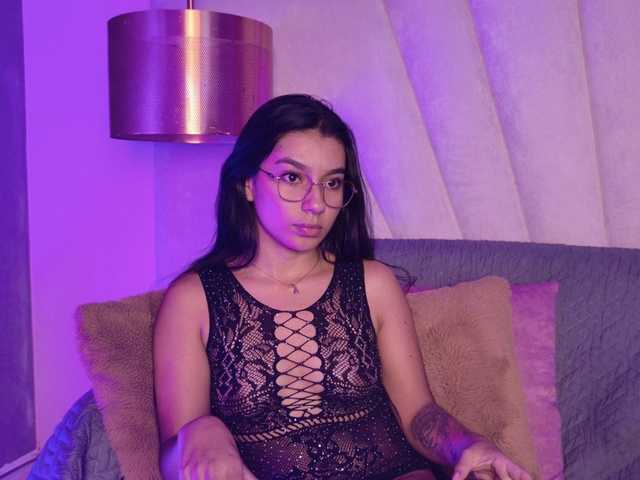 Alyssa-Ray from BongaCams