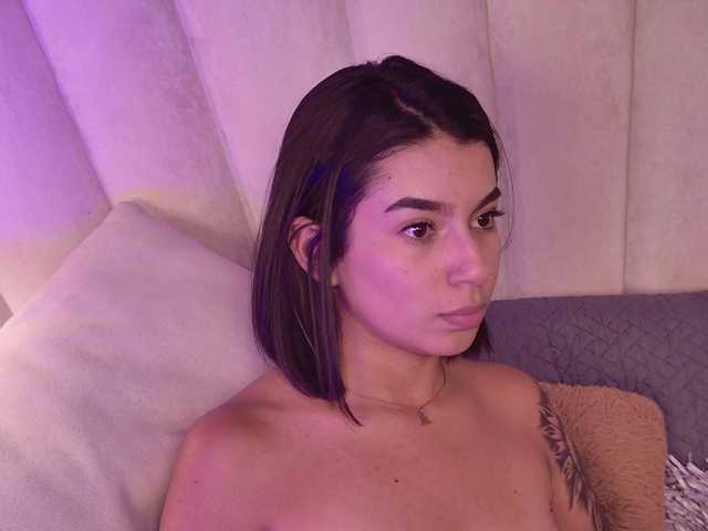 Alyssa-Ray's BongaCams show and profile