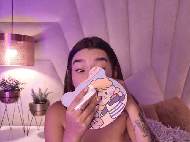 Alyssa-Ray's BongaCams show and profile