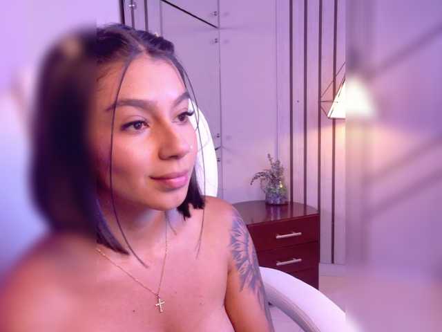 Alyssa-Ray's BongaCams show and profile