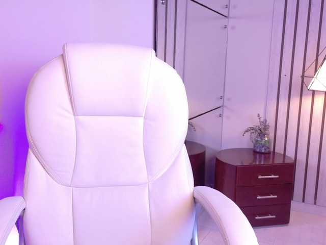 Alyssa-Ray's BongaCams show and profile