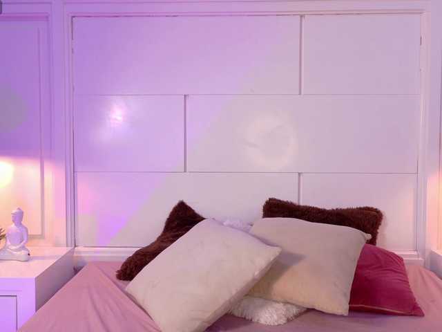 Alyssa-Ray's BongaCams show and profile