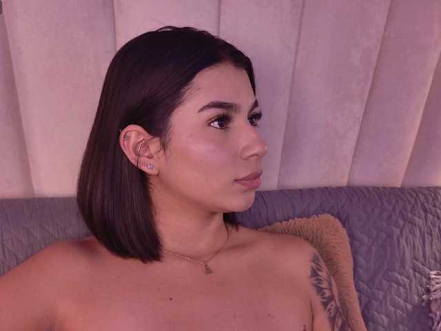 Alyssa-Ray's BongaCams show and profile