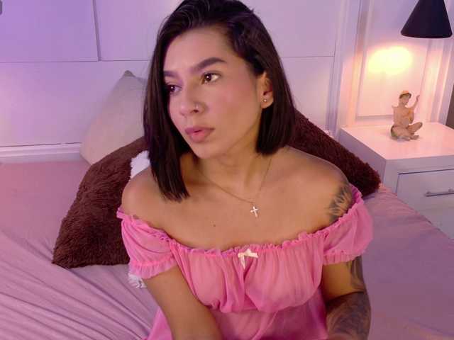 Alyssa-Ray's BongaCams show and profile