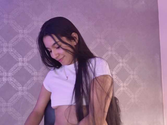 Alyssa-Ray from BongaCams