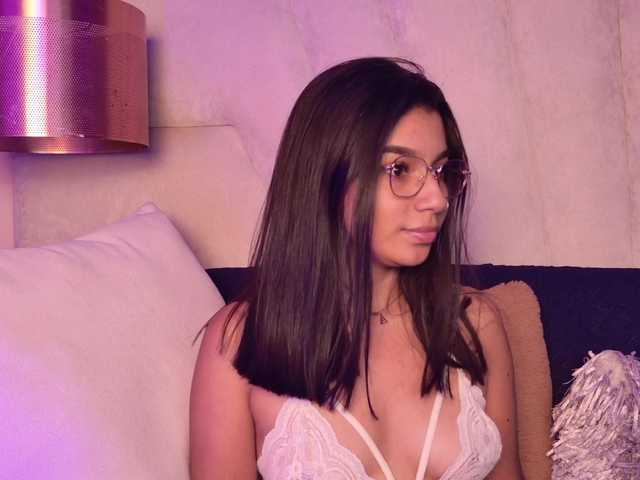 Alyssa-Ray from BongaCams