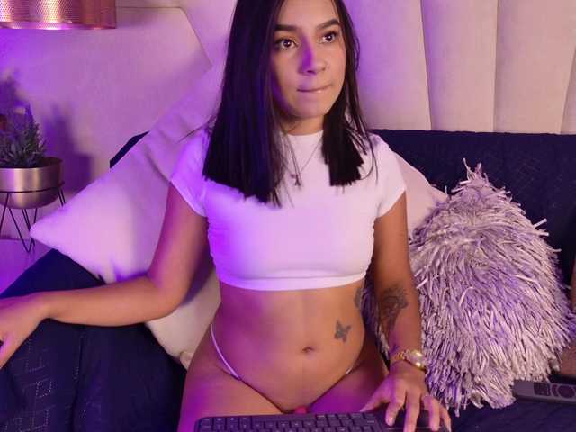 Alyssa-Ray's BongaCams show and profile