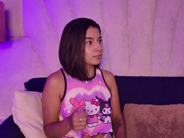 Alyssa-Ray's BongaCams show and profile