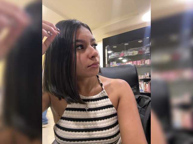 Alyssa-Ray's BongaCams show and profile