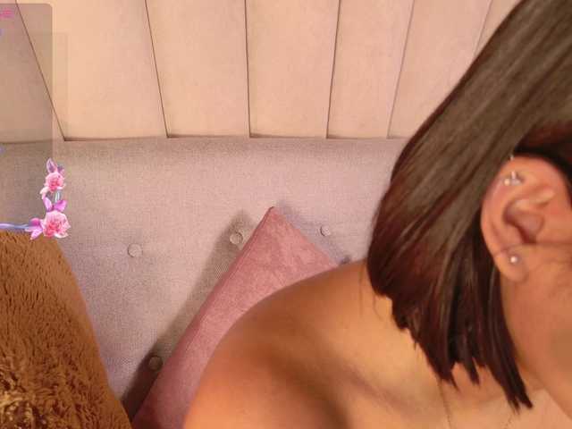 Alyssa-Ray's BongaCams show and profile