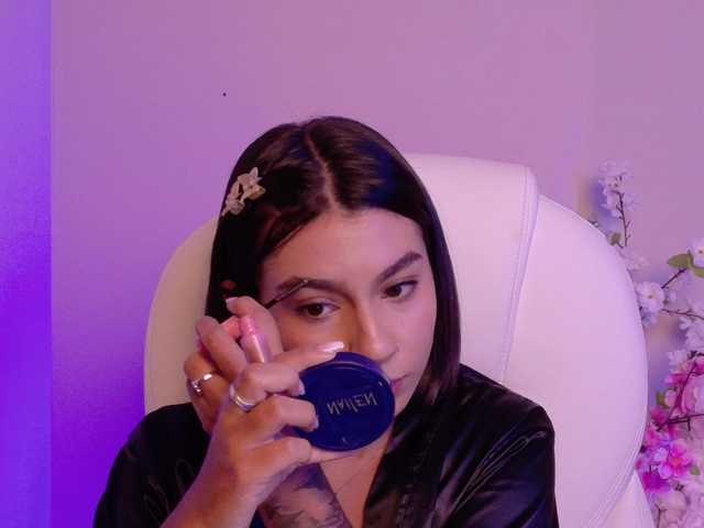 Alyssa-Ray's BongaCams show and profile