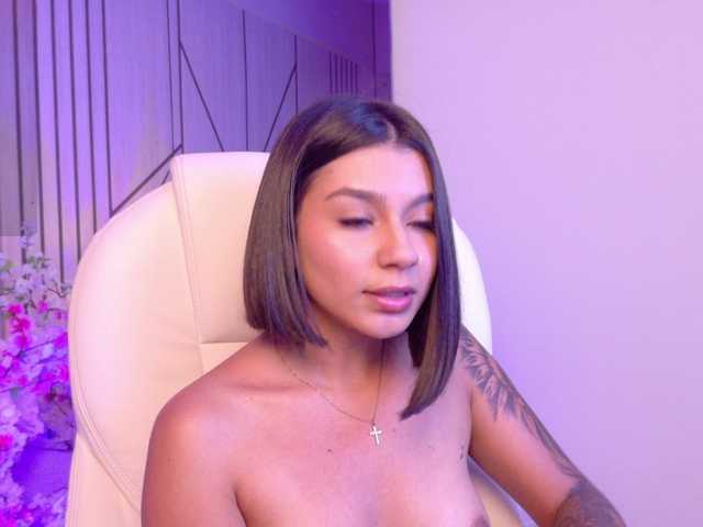 Alyssa-Ray's BongaCams show and profile