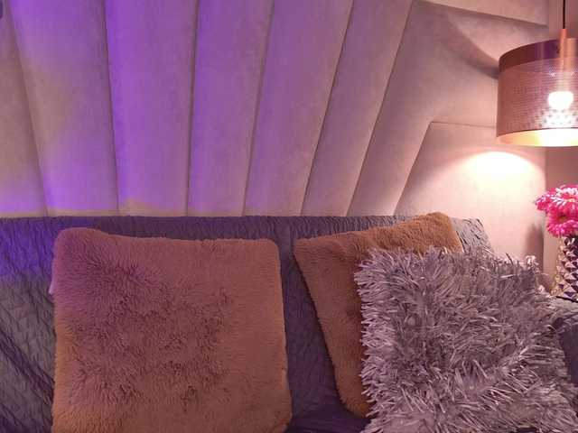 Alyssa-Ray's BongaCams show and profile