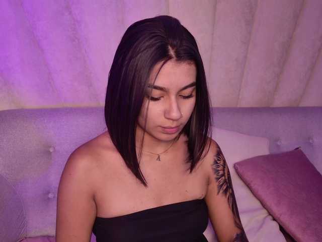 Alyssa-Ray's BongaCams show and profile