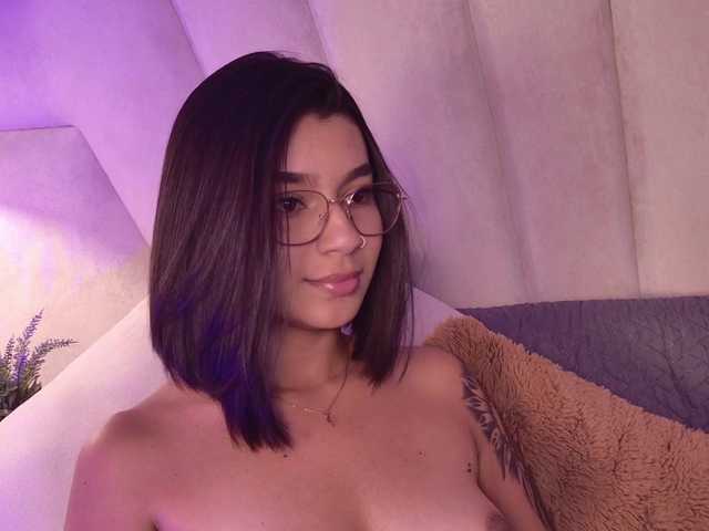 Alyssa-Ray's BongaCams show and profile